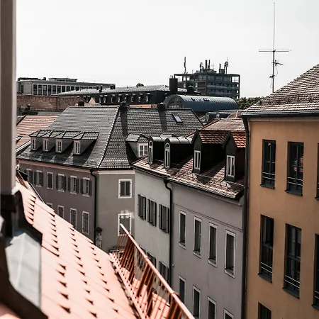 Rote19 Ξενοδοχείο 4*