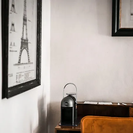 Ξενοδοχείο Rote19 4*