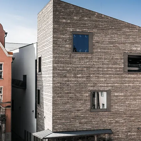 Ξενοδοχείο Rote19 4*